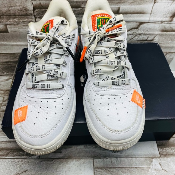Air Force 1 youth size 4.5 boys white orange tag - Picture 3 of 8
